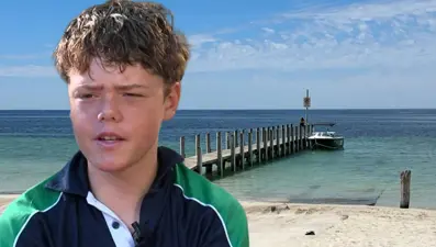 13 yaşındaki çocuk ölümle yarıştı. Oğlunu açık denize gönderen anne konuştu