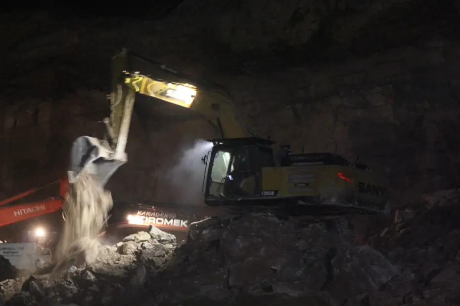 Taş ocağında göçük | Çalışmalar durduruldu 