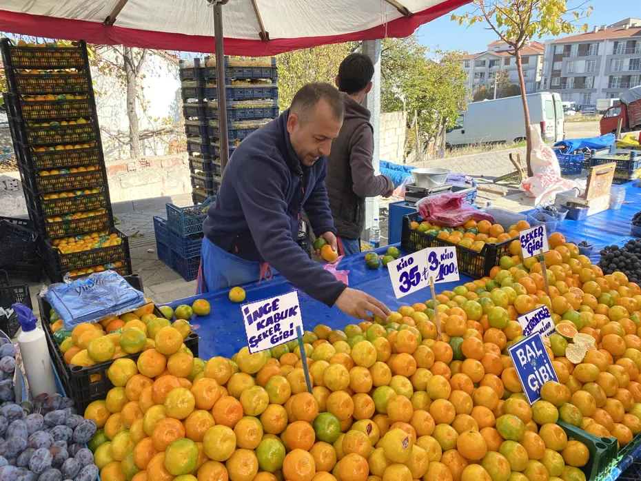 Pazar tezgahlarının favorisi oldu: Kilosu 30 liraya satılıyor