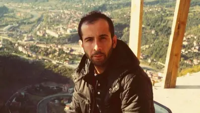 Asfaltlama çalışmasında akıma kapılan işçilerden biri hayatını kaybetti