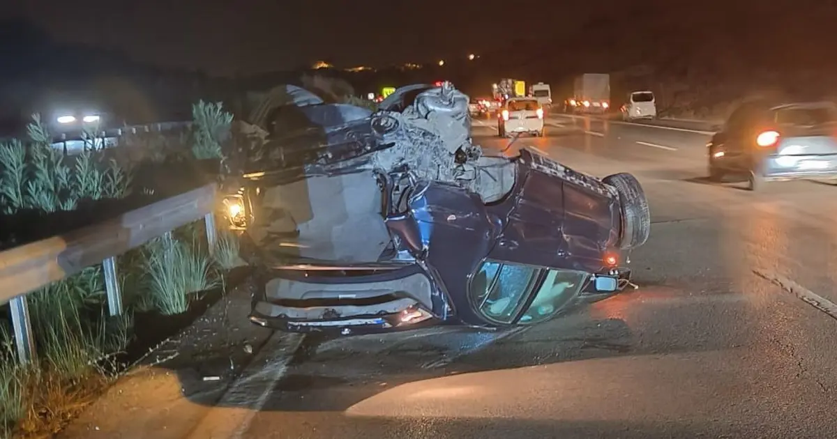 TAG Otoyolu'nda feci kaza: Takla atan aracın sürücüsü öldü