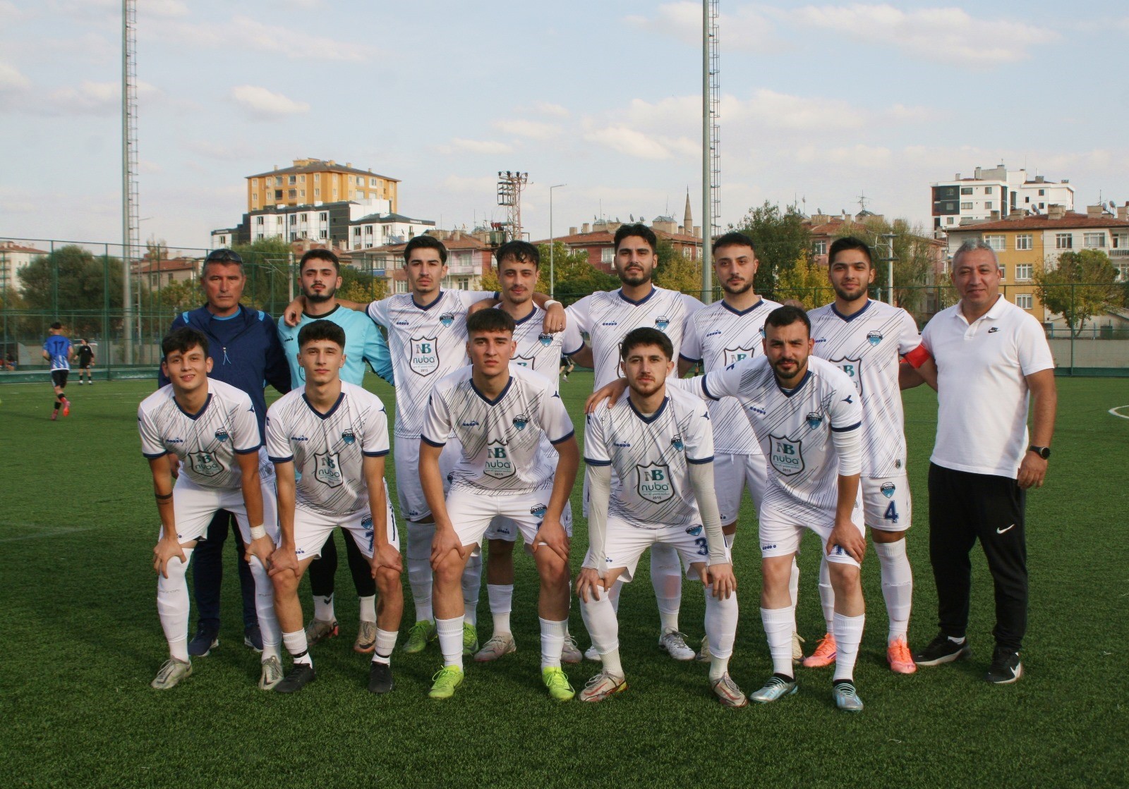 Lider Atletikspor kazanmak istiyor