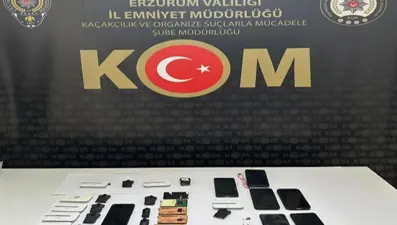 Sınava düzenekle girmeye çalışan 5 kişi yakalandı