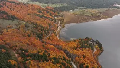 Bolu’nun doğa harikası Abant'ta ziyaretçi yoğunluğu