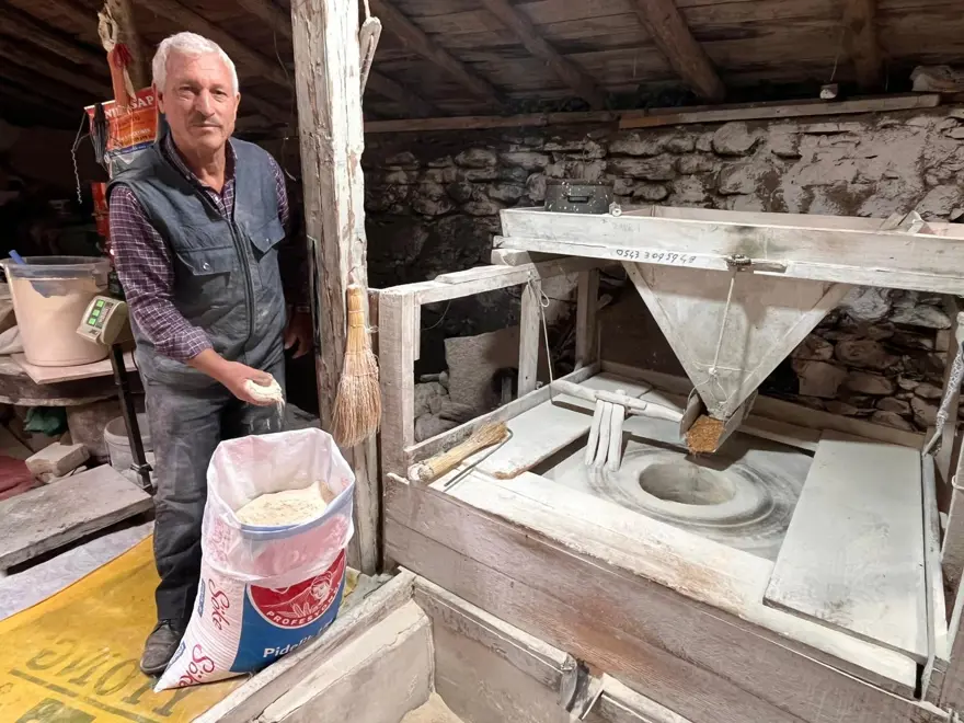 Doğal üretimin simgesi: 300 yıllık ama hala çarklarını döndürüyor 3