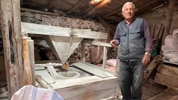 Doğal üretimin simgesi: 300 yıllık ama hala çarklarını döndürüyor