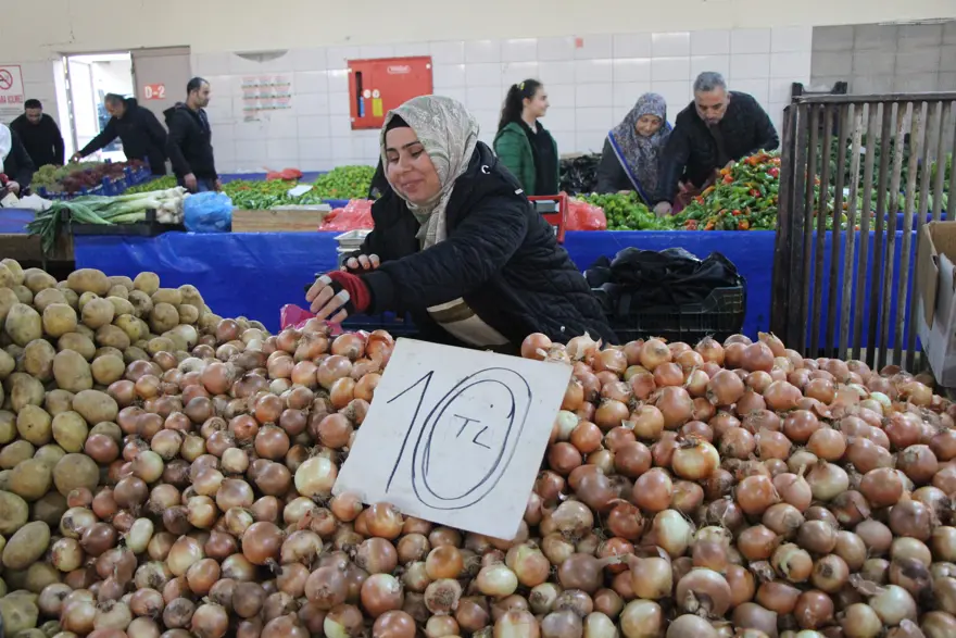 Ekmek ve sudan ucuz: 7 aydır kilosu 10 TL 1