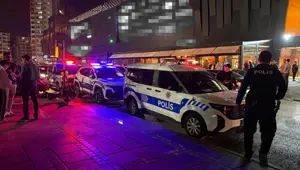 AVM parkında bıçaklı kavga çıktı: 1 yaralı