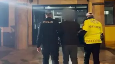 Aracın önünü kesip yumrukladı ve küfür etti: Ev hapsi cezası verildi
