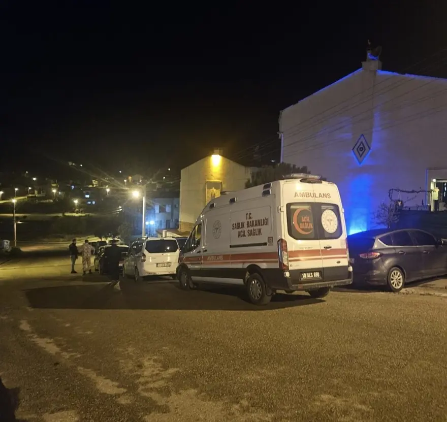 EMRE SAYIN 21 EMRE SAYIN 21