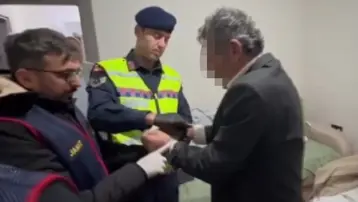 Kardeş katili 22 yıl sonra sahte kimlikle yakalandı