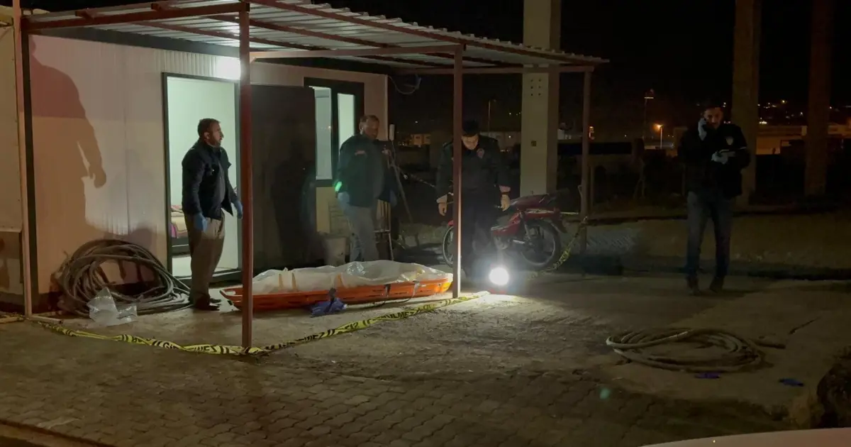 Bekçi kulübesinin önünde ölü bulundu