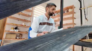 Kışın sıcak, yazın serin tutuyor: 15 günde kullanıma hazır, 6 erkek ustanın elinde şekilleniyor