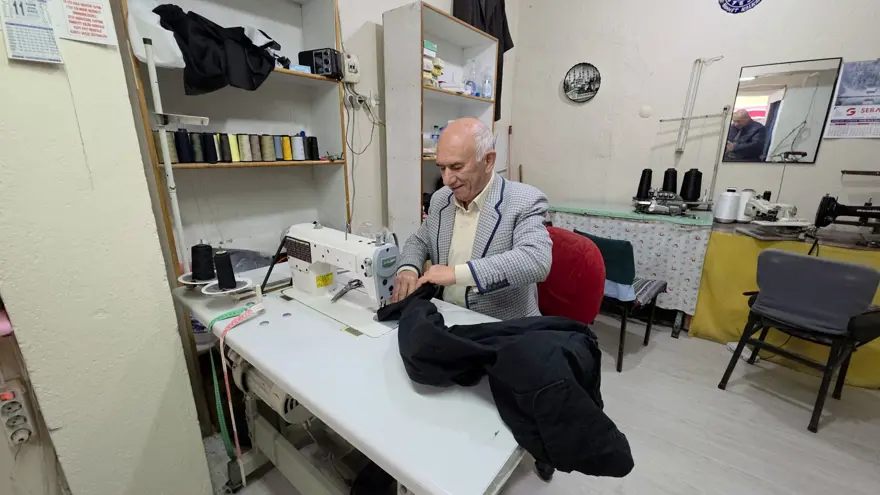 52 yıllık mesleğinde yetiştirecek çırak bulamıyor: ''Bu işte eskisi gibi para yok'' 1