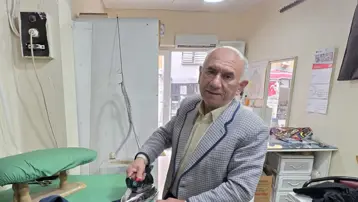 52 yıllık mesleğinde yetiştirecek çırak bulamıyor: ''Bu işte eskisi gibi para yok''