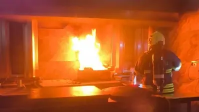 Hatay'da dönercide yangın