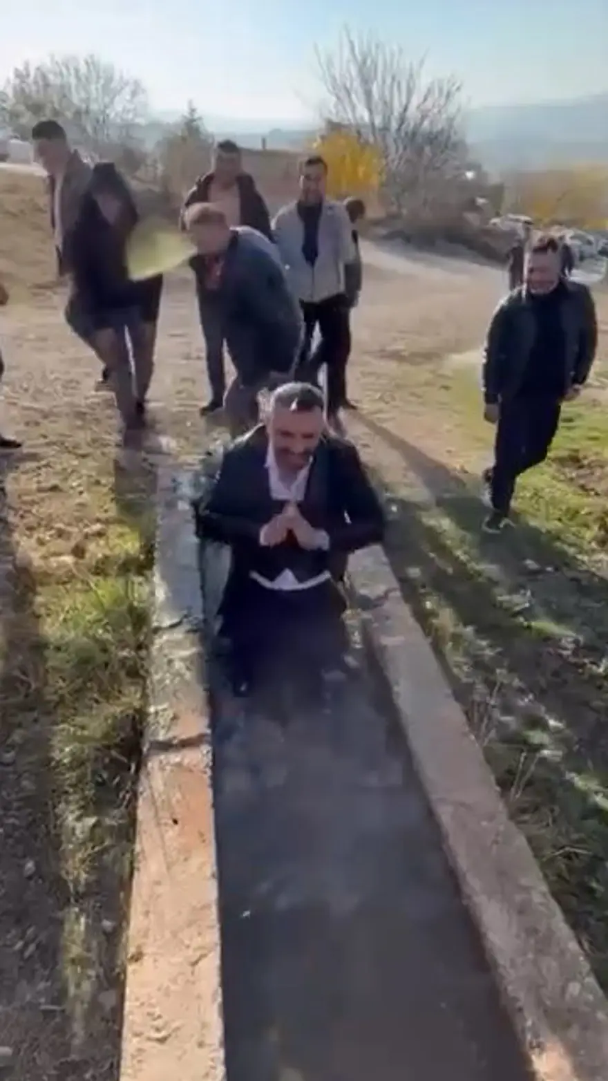 "Damat serinletme" garip anlara sahne oldu 2