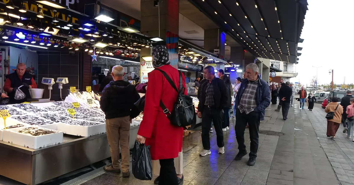 3 kilosu 200 TL, en bereketli sezon. Tezgahlar doldu, taştı