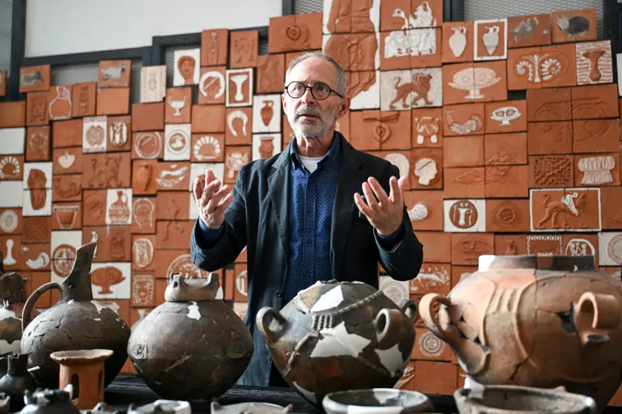 İZMİR'İN İLK KENT YAŞAMI YASSITEPE'DE BAŞLADI 1