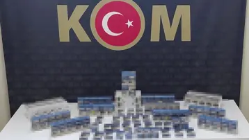 Erzurum'da kaçak sigara operasyonu