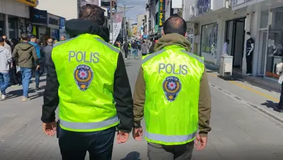 Ağrı’da 6 kişinin karıştığı kavga polis müdahalesiyle kontrol altına alındı