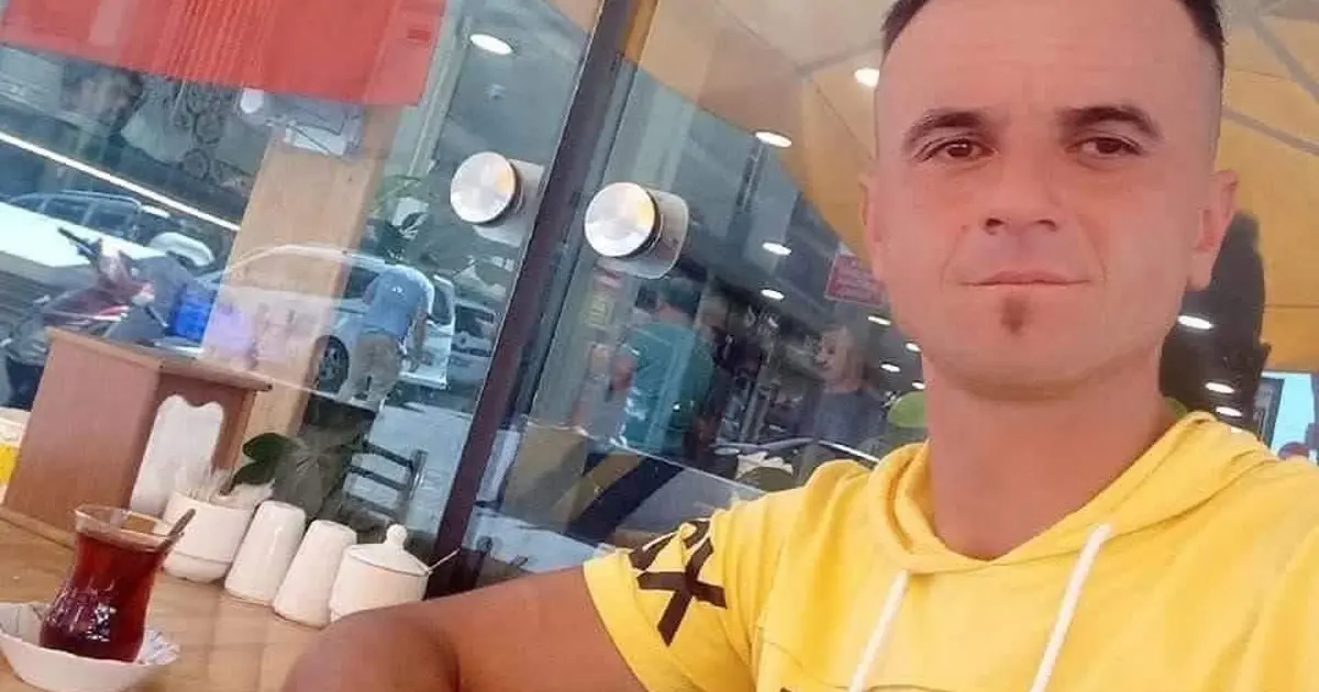 Yolda düştü, işçi servisi üzerinden geçti: 1 ölü