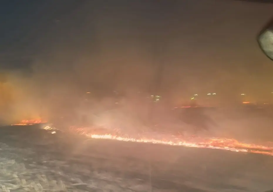 Tandırdan sıçrayan kıvılcım mısır tarlasını yaktı