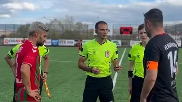 Hakemin nezaketi, maçı gölgede bıraktı: "Benden büyüksün ama kusura bakma"