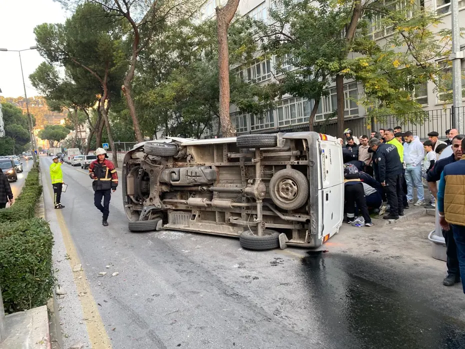 Ticari araç takla attı, sürücü yaralandı