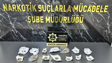 Sakarya'da 3 ilçede uyuşturucu operasyonu: 4 gözaltı
