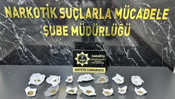Sakarya'da 3 ilçede uyuşturucu operasyonu: 4 gözaltı