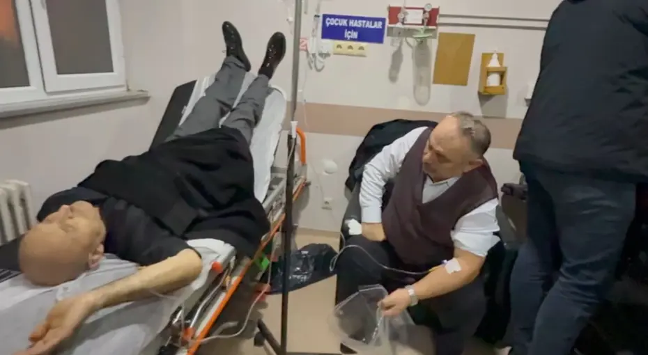 Düğün yemeğinden zehirlenme şüphesi: Yaklaşık 100 kişi hastaneye kaldırıldı