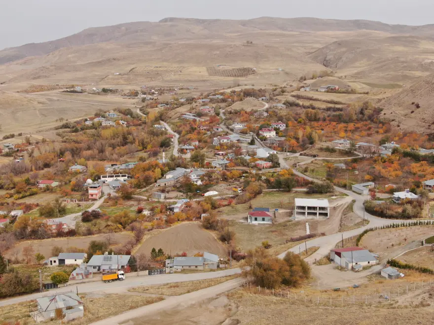 Sonbaharın etkisi harika manzarayı ortaya çıkardı 2
