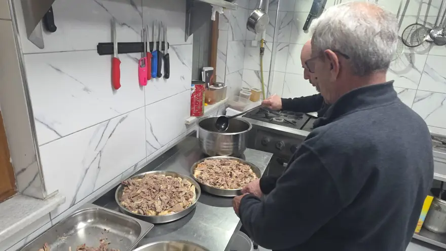 Kar yağdığında tüketiliyor, sezonu başladı! "Bir yiyen bir daha yemek istiyor" 2