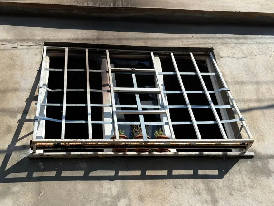 ALEVLER TÜM EVİ SARDI 1