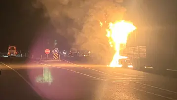 TIR alev topuna döndü