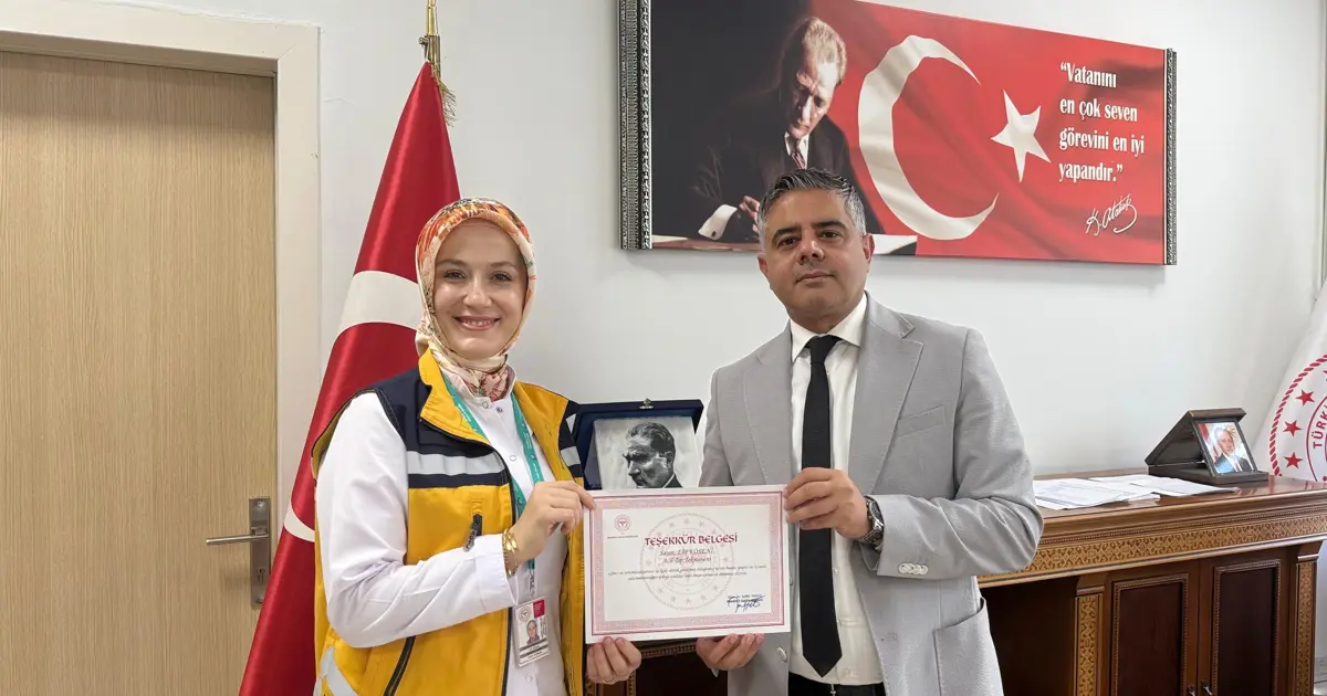 Mardin'de 112 personelinin telefonda yönlendirmesi ile eşine doğum yaptırdı