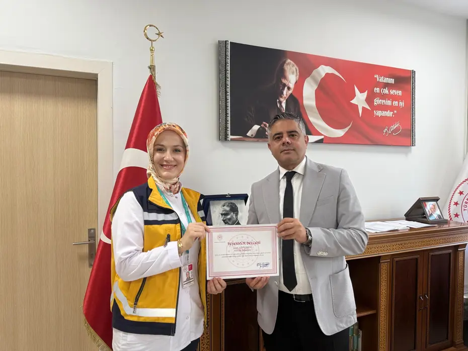 Mardin'de 112 personelinin telefonda yönlendirmesi ile eşine doğum yaptırdı
