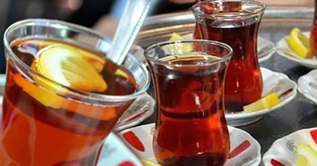Çayın yanına verilen limondan ücret alan işletmeye para cezası