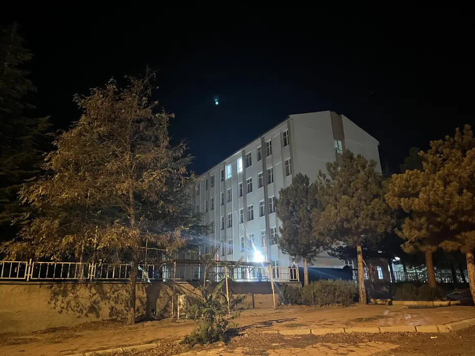 Lisenin pansiyonunda pasta yiyen öğrenciler hastanelik oldu