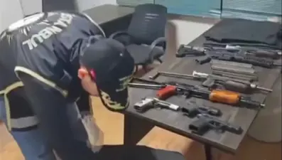 Bahçelievler’de suç örgütlerine operasyon: 8 gözaltı