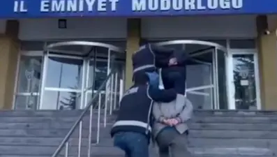 Kayseri'de sahte plaka operasyonu: 2 gözaltı