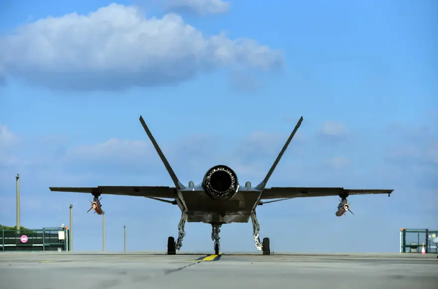 Bayraktar KIZILELMA'nın başarısı dünya basınında
 8