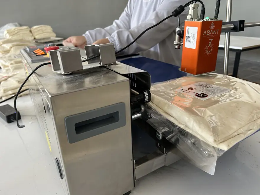 5 yıl önce küçük bir dükkanda başladı, şimdi tonlarca üretiyorlar 1