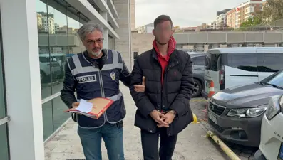 Samsun'da 19 yaşındaki genç araç kurşunladı