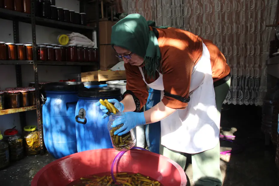 Tezgahta yerini aldı, talep yoğun: Kışın vazgeçilmezi