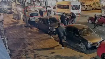 Tekirdağ'da motosiklet park halindeki araca çarptı