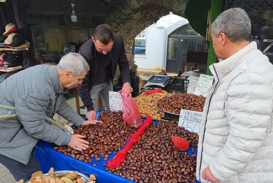 Kabuğu ince, pişmesi kolay: Kış aylarının vazgeçilmez lezzetine yoğun ilgi