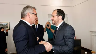 KKTC Cumhurbaşkanı Erhürman'dan Rum yönetimiyle ilk görüşme: 10 maddelik öneri sundu