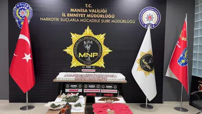 Zehir tacirlerine operasyon: 14 kişi tutuklandı